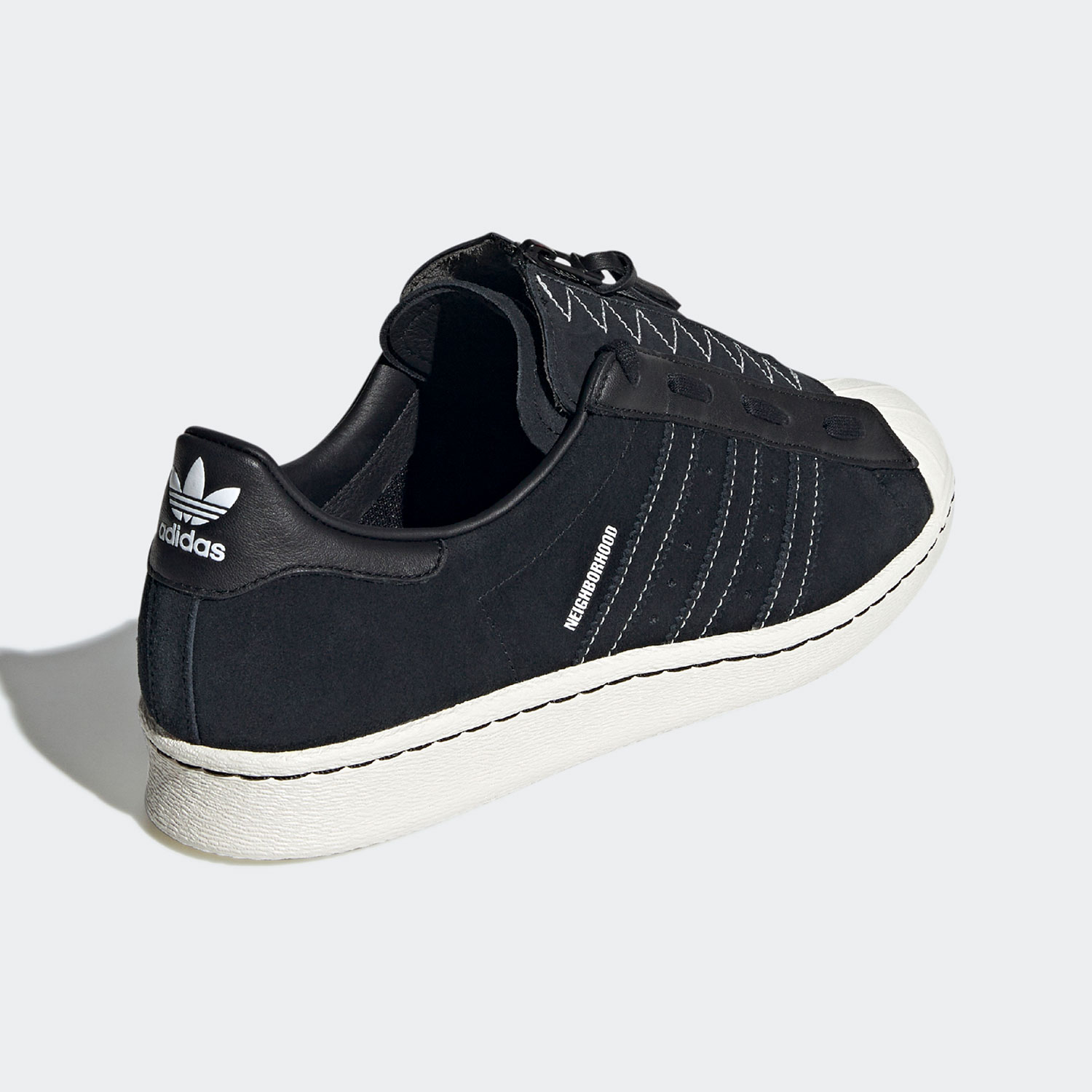 Adidas Authentic Originals SS8 - Vans Shoes Old Skool recensie en prijs